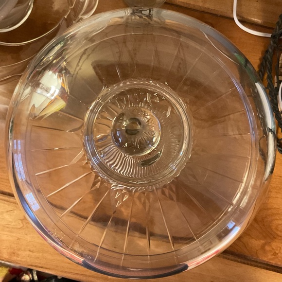 Vintage Glass Cake Plate and Cover - Picture 3 of 4